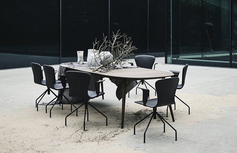 Bruunmunch PLAYdinner Lamé Smoked Oak 180/280 L With Extension--1