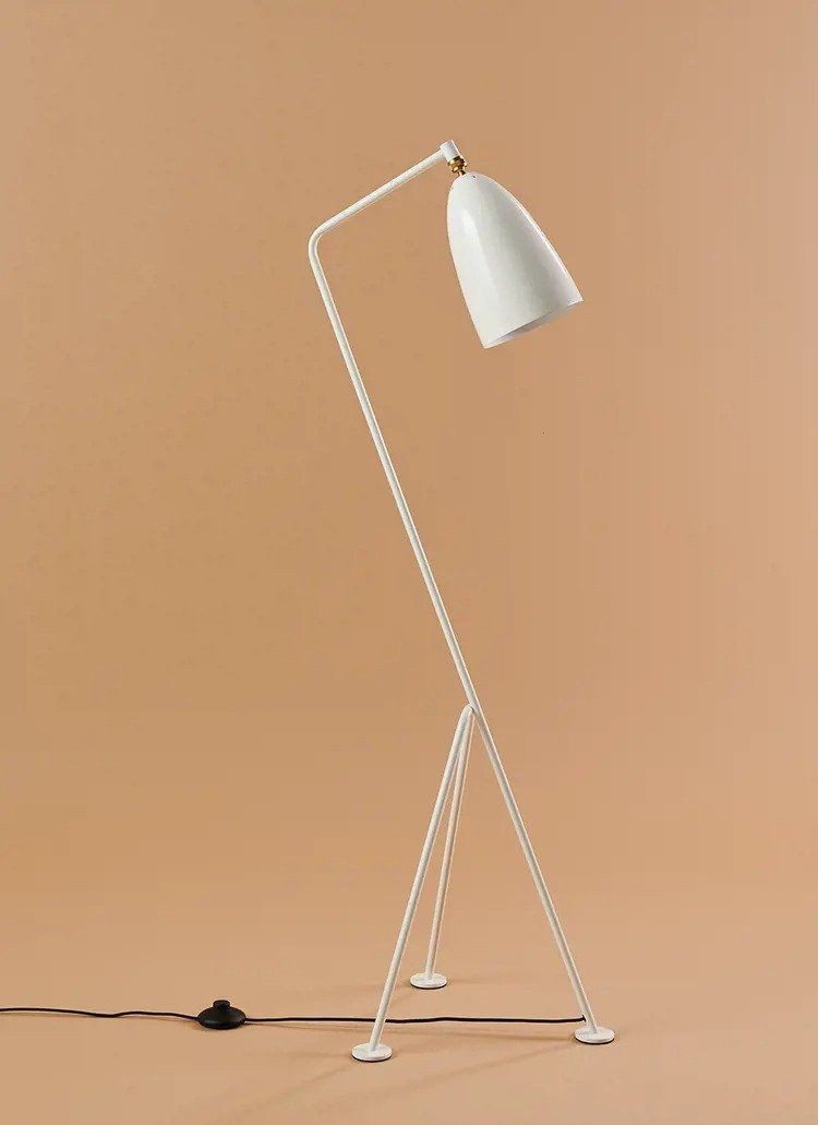 GUBI Gräshoppa Floor Lamp - Stehlampe - Alabaster White Glossy--6