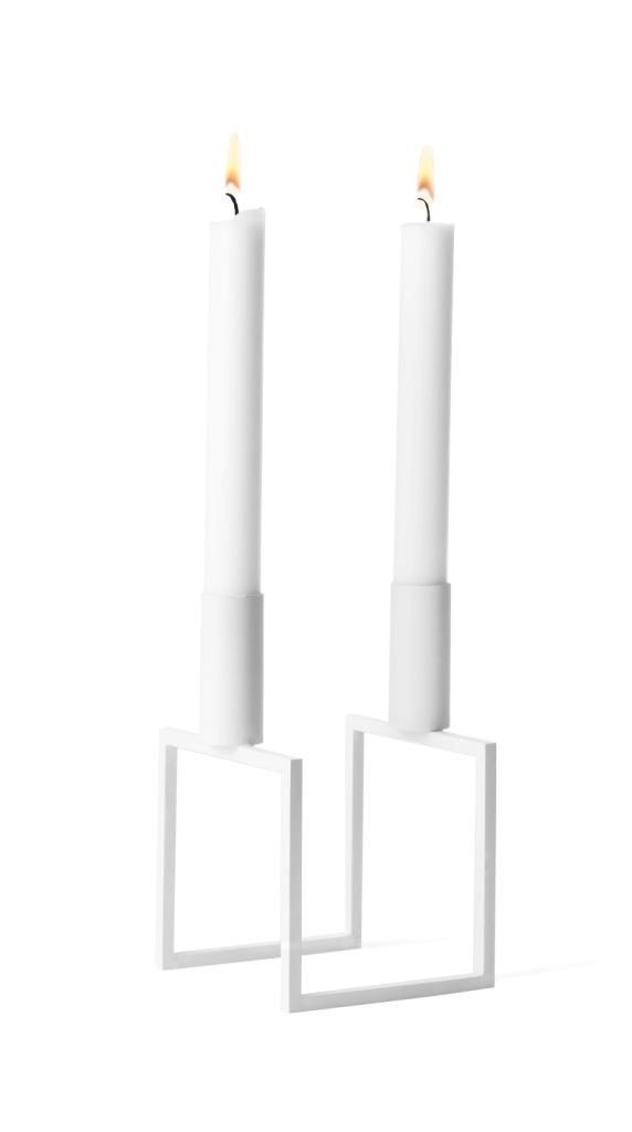 Audo Copenhagen "Line" Kerzenhalter für 2 Stabkerzen, weiß--0