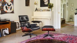 Vitra Lounge Chair & Ottoman--33